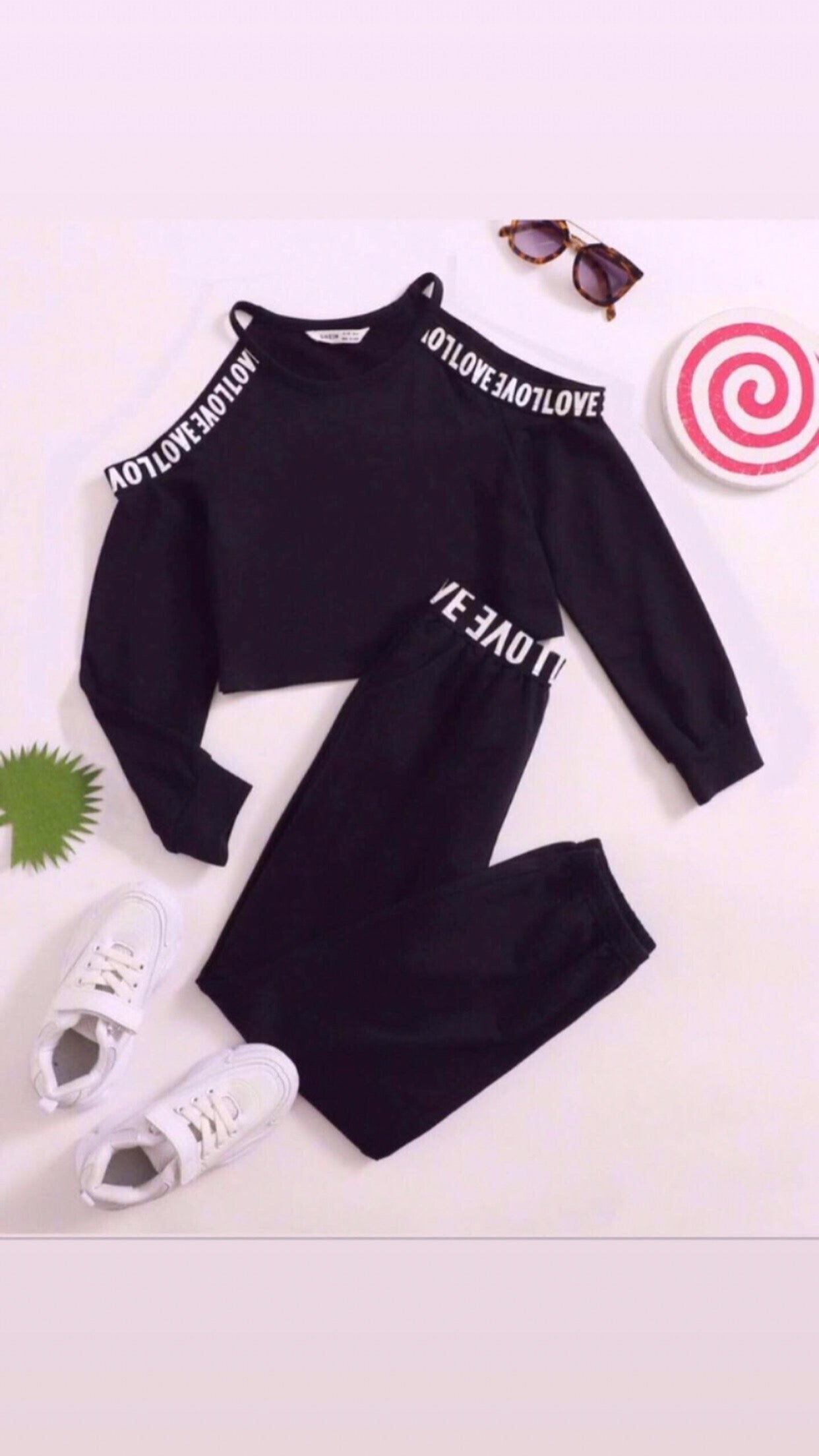 OFF SHOULDER TRACKSUIT