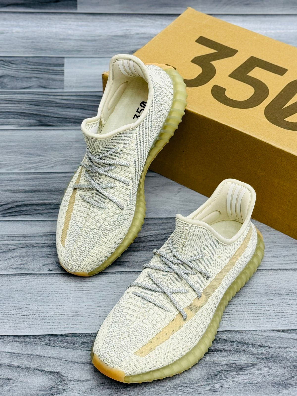 Adidas Yeezy 350 V2