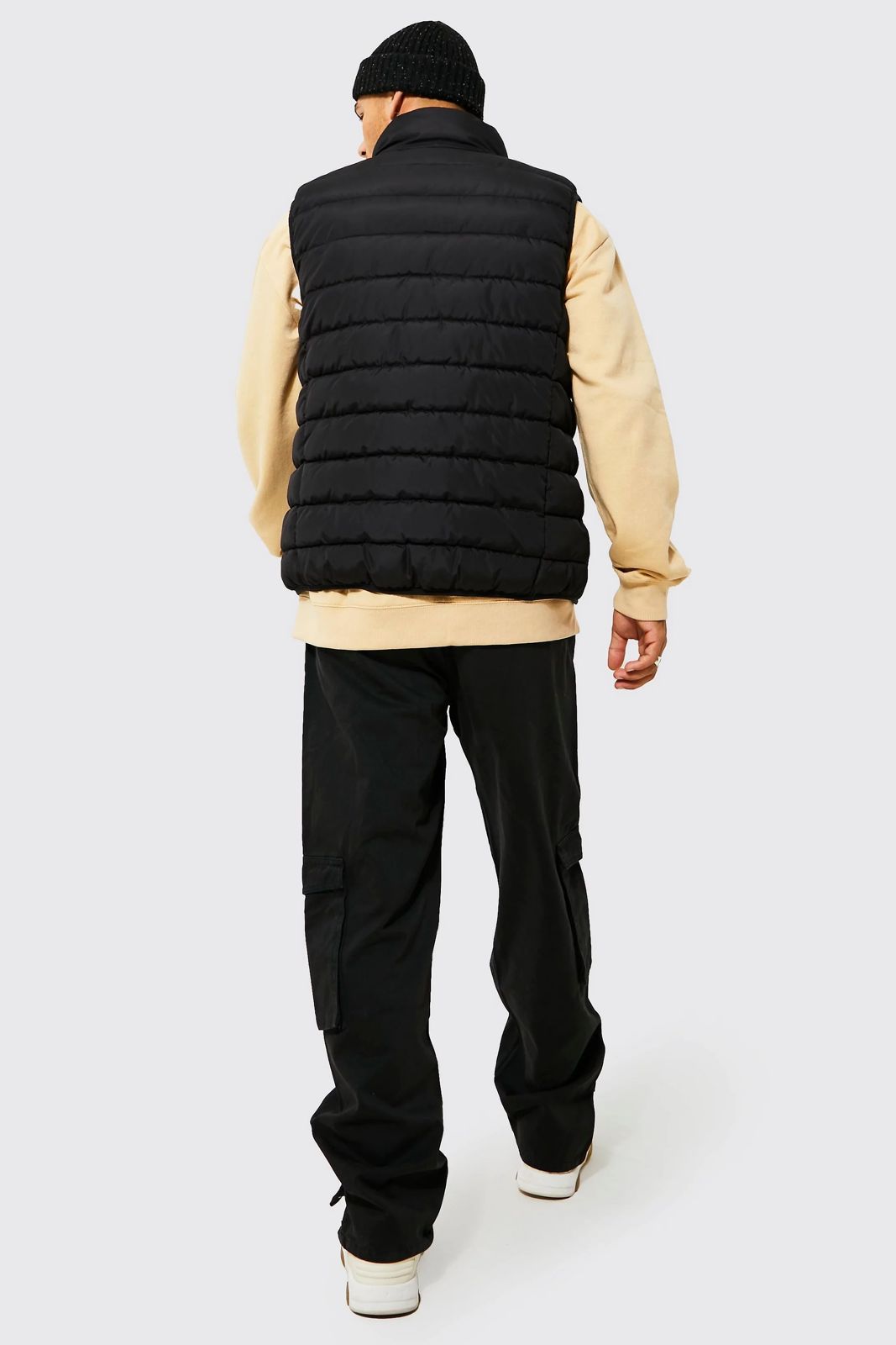 SLEEVELESS PUFFER JACKET