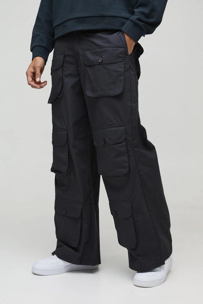 Black 6 Pocket Cargo Pants